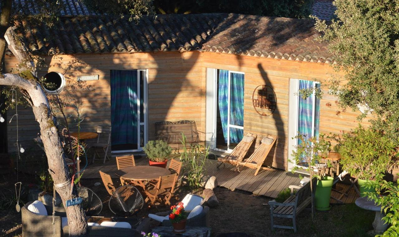 Les Chenes Bleus Bed and Breakfast Sainte-Marie-de-Ré Εξωτερικό φωτογραφία