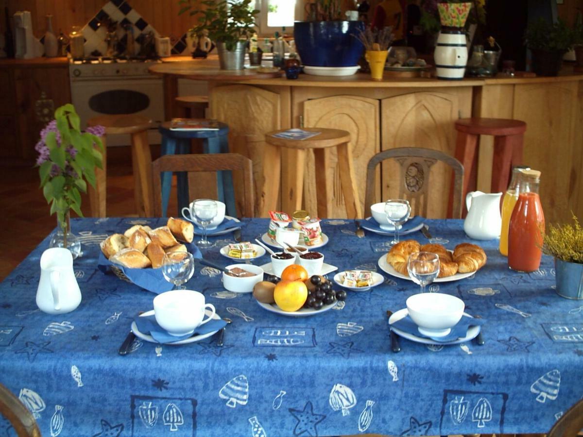Les Chenes Bleus Bed and Breakfast Sainte-Marie-de-Ré Εξωτερικό φωτογραφία