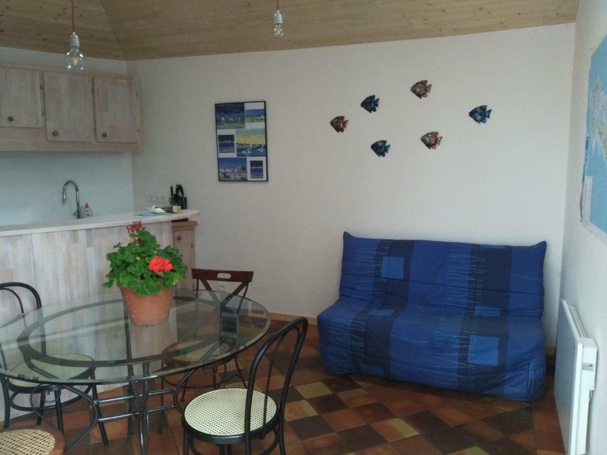 Les Chenes Bleus Bed and Breakfast Sainte-Marie-de-Ré Εξωτερικό φωτογραφία