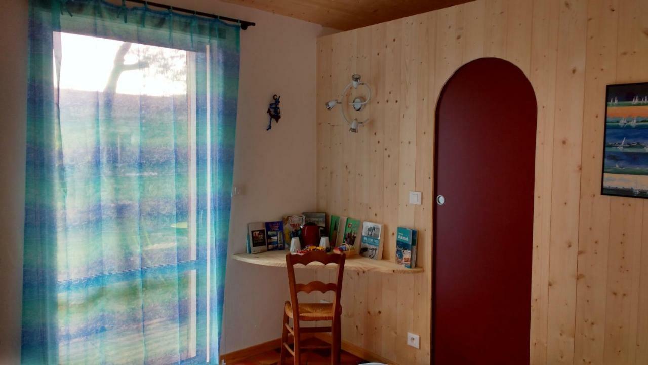 Les Chenes Bleus Bed and Breakfast Sainte-Marie-de-Ré Εξωτερικό φωτογραφία