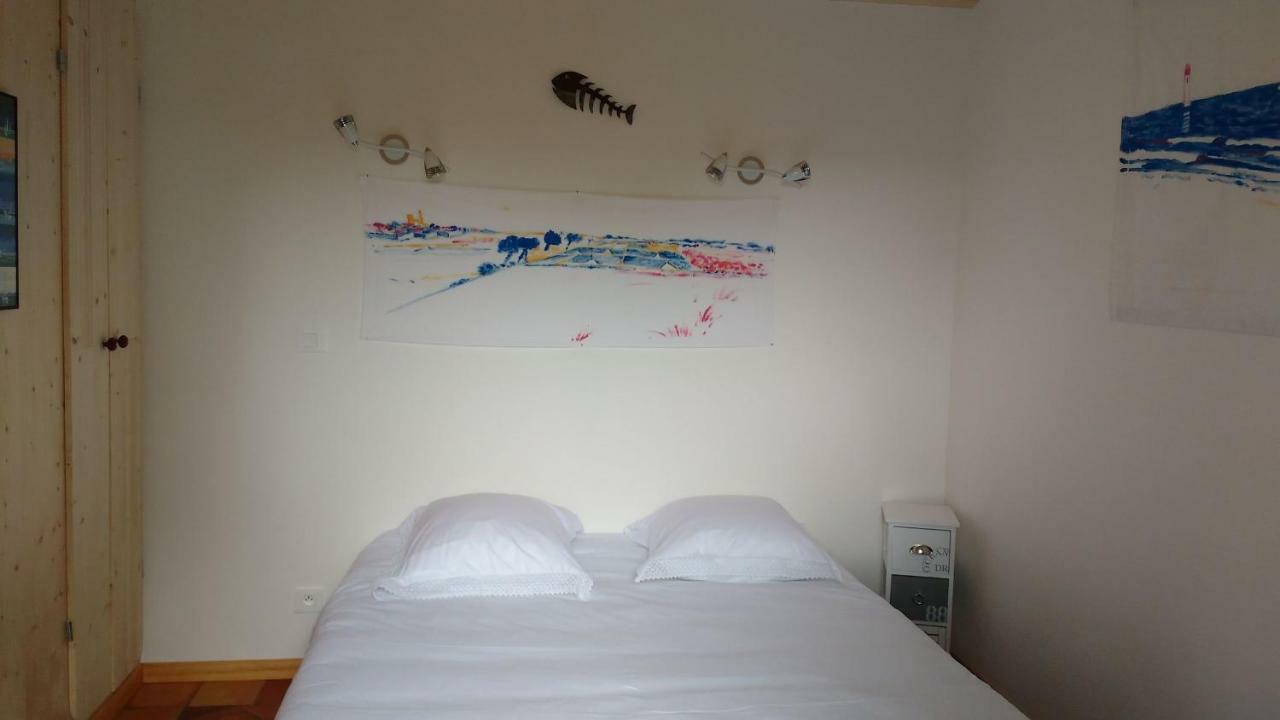 Les Chenes Bleus Bed and Breakfast Sainte-Marie-de-Ré Εξωτερικό φωτογραφία